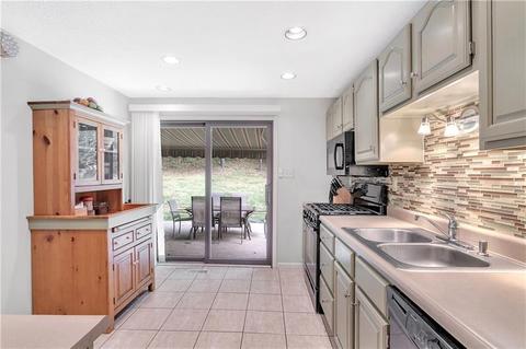 5896 Claridge Export Rd, Export, PA 15632 photo 12