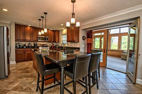 309 Three Point Rd, Mars, PA 16046 photo 5