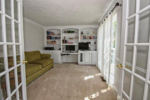 309 Three Point Rd, Mars, PA 16046 photo 3
