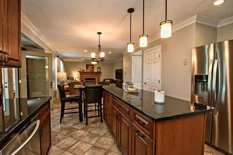 309 Three Point Rd, Mars, PA 16046 photo 4