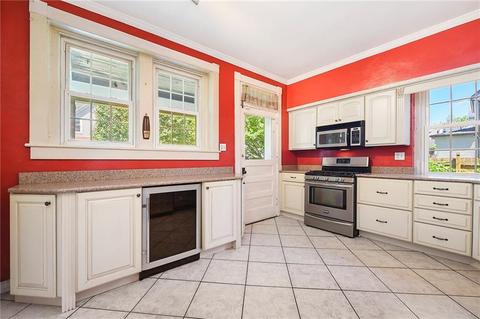 626 Cedar St, Irwin, PA 15642 photo 9