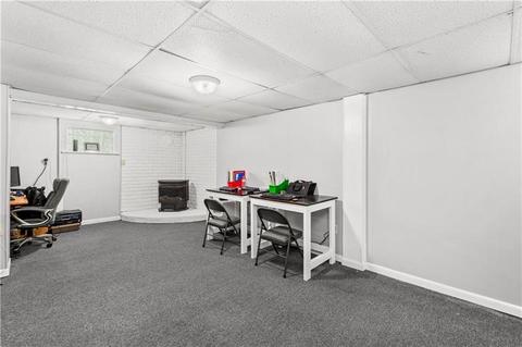 1805 Devonshire Rd, Coraopolis, PA 15108 photo 21