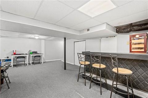 1805 Devonshire Rd, Coraopolis, PA 15108 photo 20