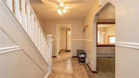 64 Coraopolis Rd, Coraopolis, PA 15108 photo 4