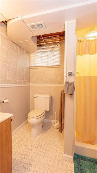 64 Coraopolis Rd, Coraopolis, PA 15108 photo 22