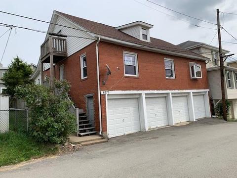 627 Maple St, Irwin, PA 15642 photo 1