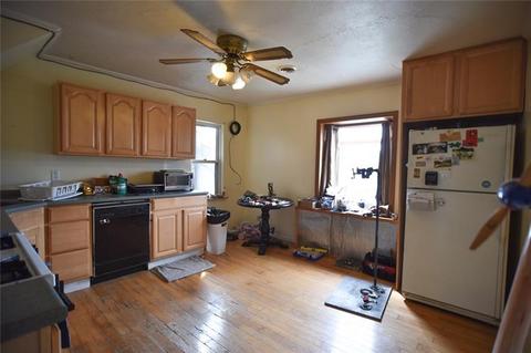 627 Maple St, Irwin, PA 15642 photo 13