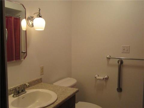 105 Cherry St, Apollo, PA 15613 photo 8