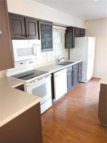 106 Pine Nut Dr, Eighty Four, PA 15330 photo 12