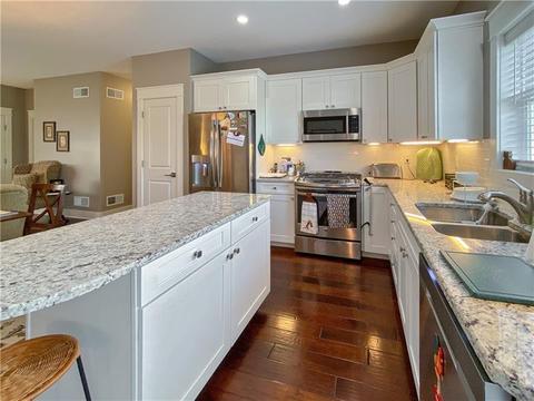 2113 Ridge Rd, Monaca, PA 15061 photo 3