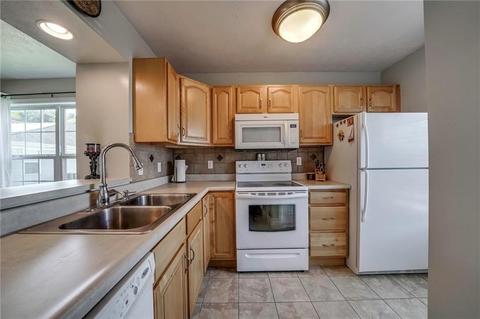 706 6th Ave, Coraopolis, PA 15108 photo 11
