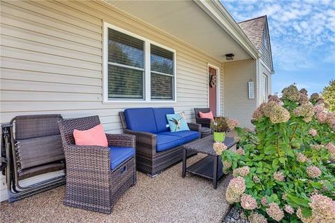 2800 Laurel Dr, Export, PA 15632 photo 4