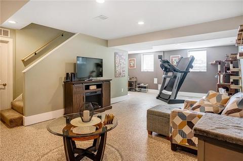 2800 Laurel Dr, Export, PA 15632 photo 12