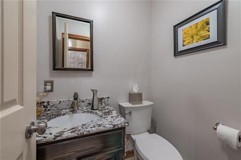 110 Rizzi Dr, Irwin, PA 15642 photo 13