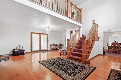 137 Azzo Rd, Eighty Four, PA 15330 photo 5