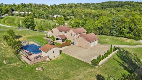 137 Azzo Rd, Eighty Four, PA 15330 photo 3