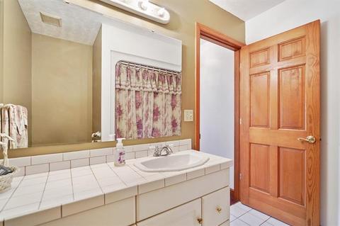 137 Azzo Rd, Eighty Four, PA 15330 photo 21