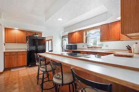 137 Azzo Rd, Eighty Four, PA 15330 photo 10