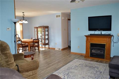 192 Elderton Heights Rd, Plumcreek Twp, PA 15736 photo 4