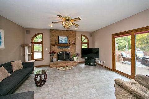312 Jefferson St, Export, PA 15632 photo 8