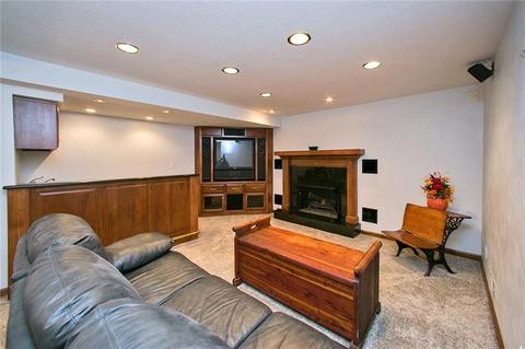 312 Jefferson St, Export, PA 15632 photo 16