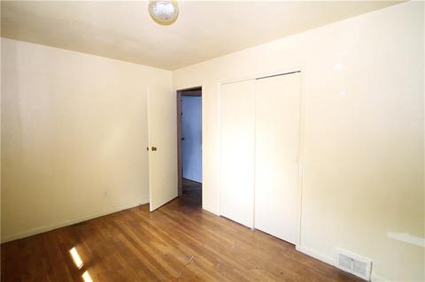 65 Munntown Rd, Eighty Four, PA 15330 photo 11