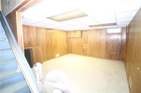 65 Munntown Rd, Eighty Four, PA 15330 photo 13