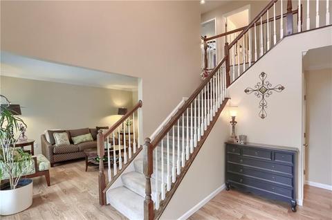 208 Windham Ln, Mars, PA 16046 photo 2