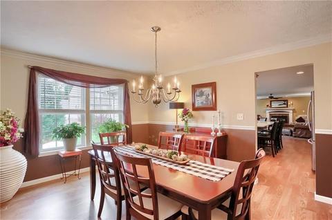 208 Windham Ln, Mars, PA 16046 photo 5