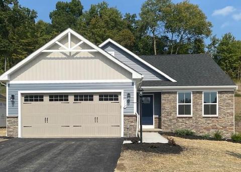 112 Touchstone Ct, Harmony, PA 16037 photo 1