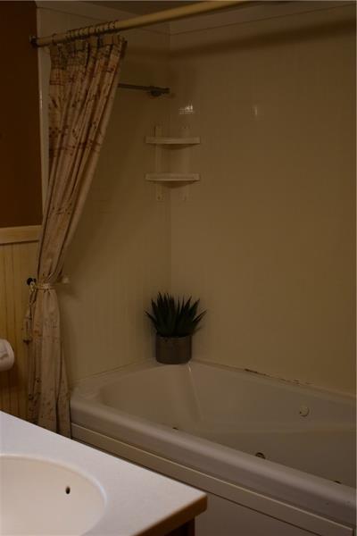 704 Pine St, Mars, PA 16046 photo 16