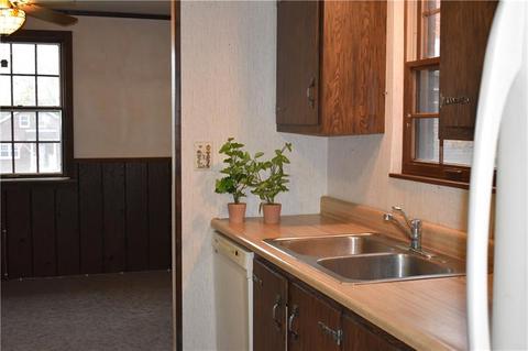 704 Pine St, Mars, PA 16046 photo 14