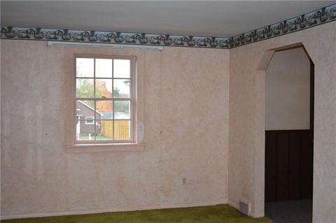 704 Pine St, Mars, PA 16046 photo 11