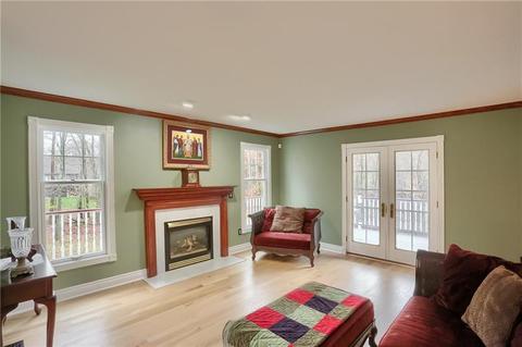 181 Davidson Rd, Mars, PA 16046 photo 2
