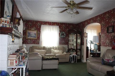232 Copeland Ave, Braddock, PA 15104 photo 5