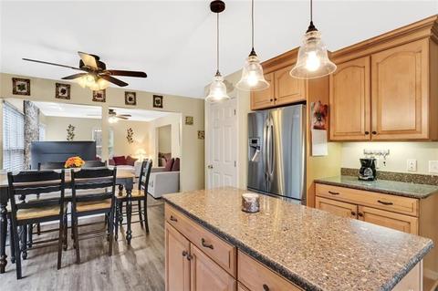 507 Blackburn Ct, Seven Fields, PA 16046 photo 5