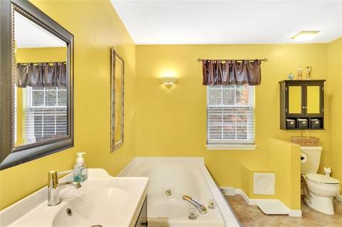 507 Blackburn Ct, Seven Fields, PA 16046 photo 15