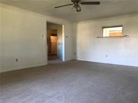 74 Pullam Dr, West Middlesex, PA 16159 photo 8