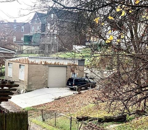 1531 Wolfe Ave, North Braddock, PA 15104 photo 18