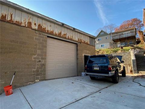 1531 Wolfe Ave, North Braddock, PA 15104 photo 17