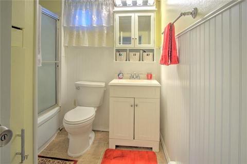 131 Franklin Ave, Monaca, PA 15061 photo 9