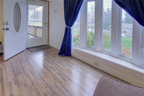 131 Franklin Ave, Monaca, PA 15061 photo 5