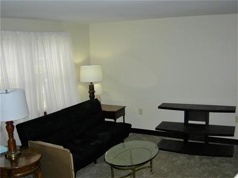 3682 Sample Rd, Hermitage, PA 16148 photo 9