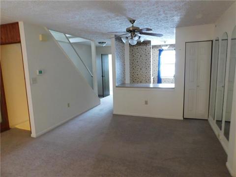 124 Forest Dr, Seven Fields, PA 16046 photo 3