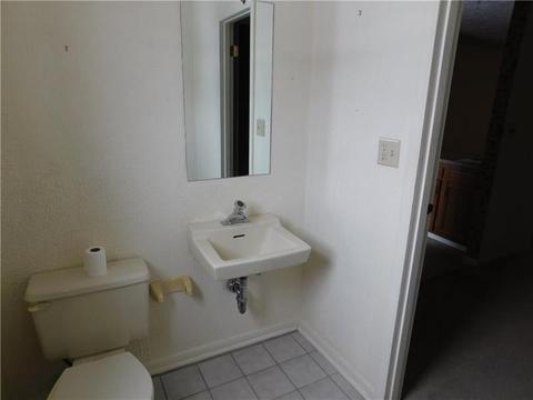124 Forest Dr, Seven Fields, PA 16046 photo 5