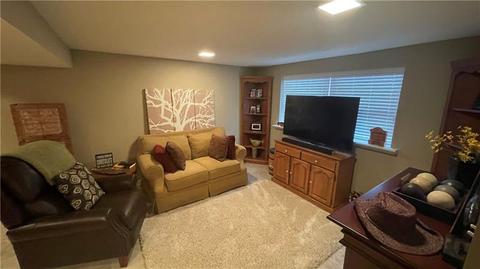 210 Argyle Dr, Apollo, PA 15613 photo 8