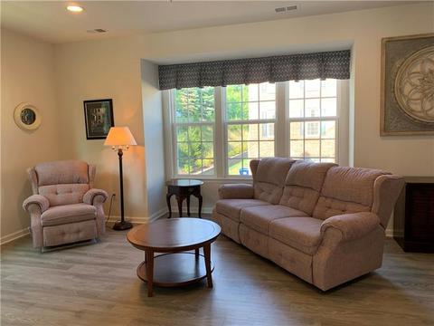 2301 Pointe View Dr, Mars, PA 16046 photo 2