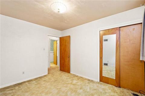 131 Techview Ter, Pittsburgh, PA 15213 photo 12