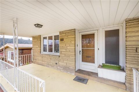 131 Techview Ter, Pittsburgh, PA 15213 photo 3
