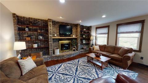 123 Cedar Ridge Dr, Monaca, PA 15061 photo 12